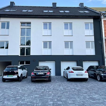 Titan Centrum Apartman Nyíregyháza Buitenkant foto