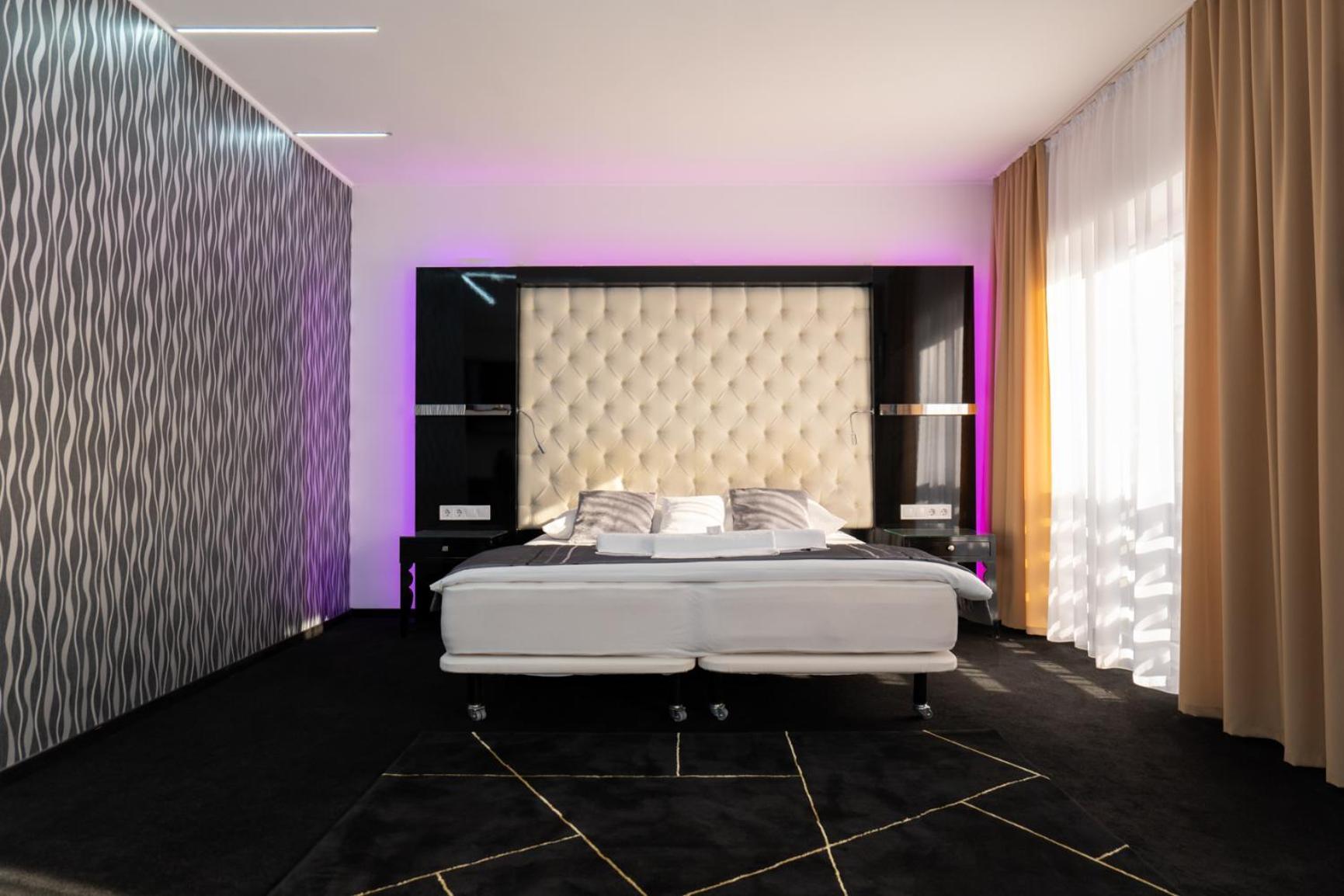 Titan Centrum Apartman Nyíregyháza Buitenkant foto