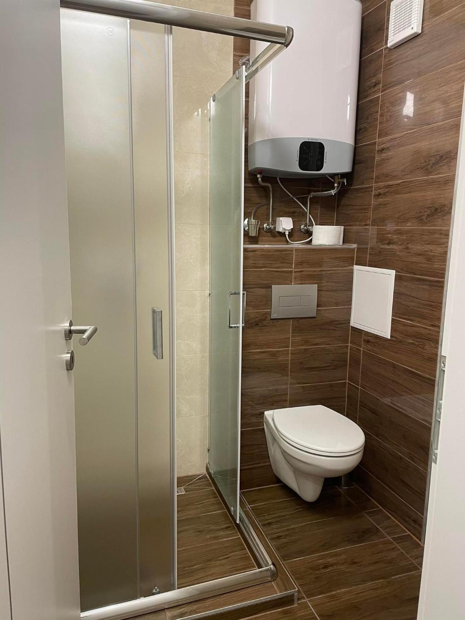 Titan Centrum Apartman Nyíregyháza Buitenkant foto